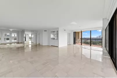 1900 Consulate Place #1004, West Palm Beach, FL 33401 - Photo 8