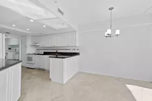 1900 Consulate Pl, West Palm Beach, FL 33401 - Photo 12