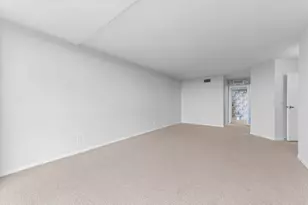 1900 Consulate Pl, West Palm Beach, FL 33401 - Photo 28