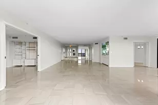 1900 Consulate Pl, West Palm Beach, FL 33401 - Photo 6