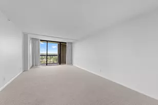 1900 Consulate Pl, West Palm Beach, FL 33401 - Photo 26