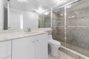 1900 Consulate Pl, West Palm Beach, FL 33401 - Photo 22