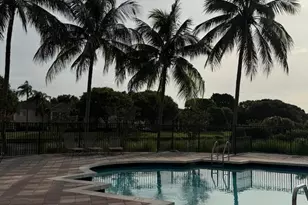 2451 E Centergate Dr, Miramar, FL 33025 - Photo 32
