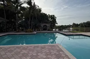 2451 E Centergate Dr, Miramar, FL 33025 - Photo 28