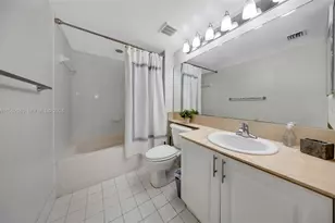 1155 Brickell Bay Dr, Miami, FL 33131 - Photo 14