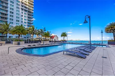 1155 Brickell Bay Drive #Apt 2207, Miami, FL 33131 - Photo 34
