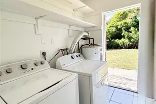 147 W 17th St, Riviera Beach, FL 33404 - Photo 6
