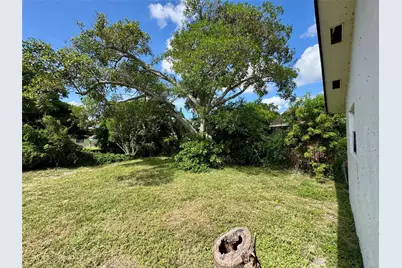 147 W 17th Street, Riviera Beach, FL 33404 - Photo 14