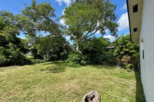 147 W 17th St, Riviera Beach, FL 33404 - Photo 14