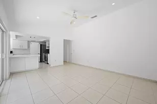 9515 SW 118th Ct, Miami, FL 33186 - Photo 10