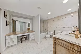4020 W Palm Aire Dr, Pompano Beach, FL 33069 - Photo 22