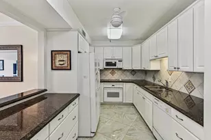 4020 W Palm Aire Dr, Pompano Beach, FL 33069 - Photo 10