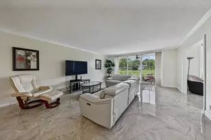 4020 W Palm Aire Dr, Pompano Beach, FL 33069 - Photo 4