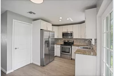 417 SW 8th Avenue, Delray Beach, FL 33444 - Photo 18