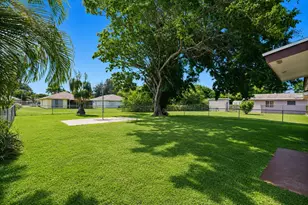 417 SW 8th Ave, Delray Beach, FL 33444 - Photo 8