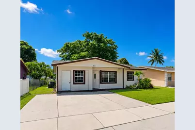 417 SW 8th Avenue, Delray Beach, FL 33444 - Photo 2