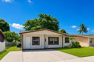 417 SW 8th Ave, Delray Beach, FL 33444 - Photo 2