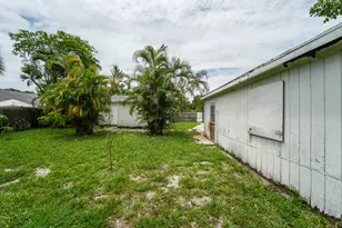 1007 Charles St, West Palm Beach, FL 33401 - Photo 8