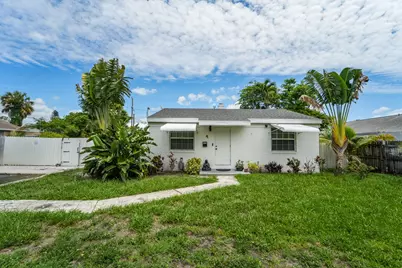 1007 Charles Street, West Palm Beach, FL 33401 - Photo 2