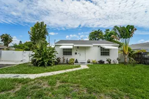 1007 Charles St, West Palm Beach, FL 33401 - Photo 2