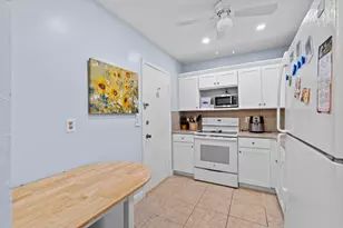 400 S Cypress Rd, Pompano Beach, FL 33060 - Photo 14