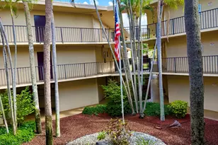 5280 Las Verdes Cir, Delray Beach, FL 33484 - Photo 6