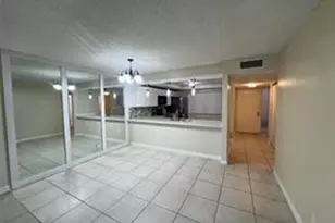8040 Hampton Blvd, North Lauderdale, FL 33068 - Photo 32