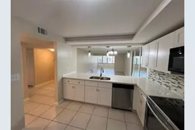 8040 Hampton Boulevard #104, North Lauderdale, FL 33068 - Photo 4