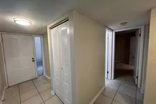 8040 Hampton Blvd, North Lauderdale, FL 33068 - Photo 24