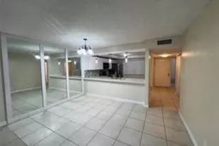 8040 Hampton Blvd, North Lauderdale, FL 33068 - Photo 10
