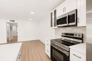 1007 South Dr, Delray Beach, FL 33445 - Photo 12