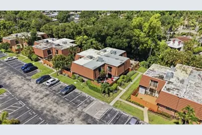 1438 Park Shore Circle #3, Fort Myers, FL 33901 - Photo 40