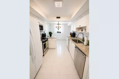 5380 N Ocean Drive #4e, Singer Island, FL 33404 - Photo 4