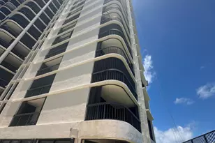5380 N Ocean Dr, Singer Island, FL 33404 - Photo 1