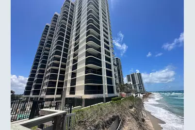 5380 N Ocean Drive #4e, Singer Island, FL 33404 - Photo 2