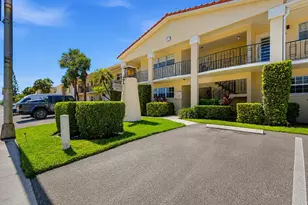 2160 NE 36th St, Lighthouse Point, FL 33064 - Photo 1