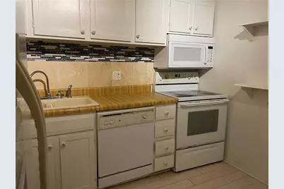 3660 Inverrary Drive #2f, Lauderhill, FL 33319 - Photo 12