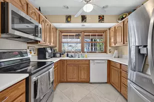 1362 SW Knollwood Dr, Palm City, FL 34990 - Photo 4