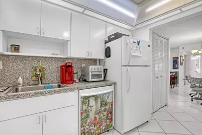 3221 S Ocean Boulevard #1003, Highland Beach, FL 33487 - Photo 6