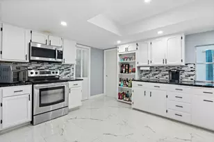 7328 St Andrews Rd, Lake Worth, FL 33467 - Photo 8