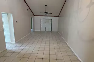 1975 Monks Ct, West Palm Beach, FL 33415 - Photo 6