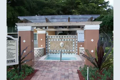 7880 Sonoma Springs Circle #106, Lake Worth, FL 33463 - Photo 4