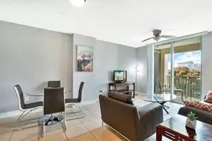 610 Clematis St, West Palm Beach, FL 33401 - Photo 2
