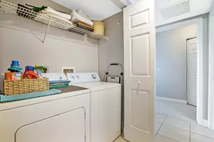610 Clematis St, West Palm Beach, FL 33401 - Photo 8