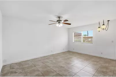 164 Seville G, Delray Beach, FL 33446 - Photo 6