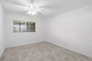164 Seville G, Delray Beach, FL 33446 - Photo 12