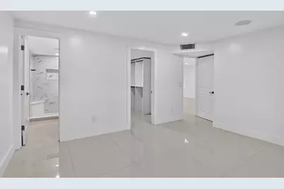 10110 Boca Entrada Boulevard #305, Boca Raton, FL 33428 - Photo 16