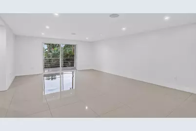 10110 Boca Entrada Boulevard #305, Boca Raton, FL 33428 - Photo 8