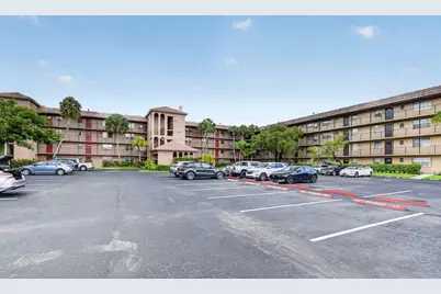 10110 Boca Entrada Boulevard #305, Boca Raton, FL 33428 - Photo 32