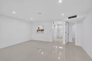 10110 Boca Entrada Blvd, Boca Raton, FL 33428 - Photo 12